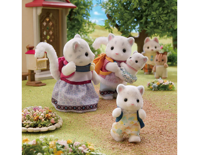 Sylvanian Families – Familia Leopardo de las Nieves