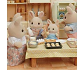 Sylvanian Families – Familia Conejo Leche
