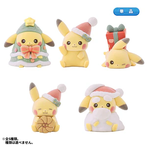 (1 AL AZAR) Figurita Sorpresa Pikachu Navidad (Fuwafuwa Doll) – Pokémon Center Navidad 2026