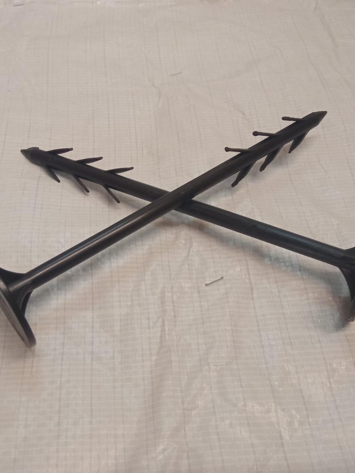 Pregos para tela anti-ervas - 20 unidades 1