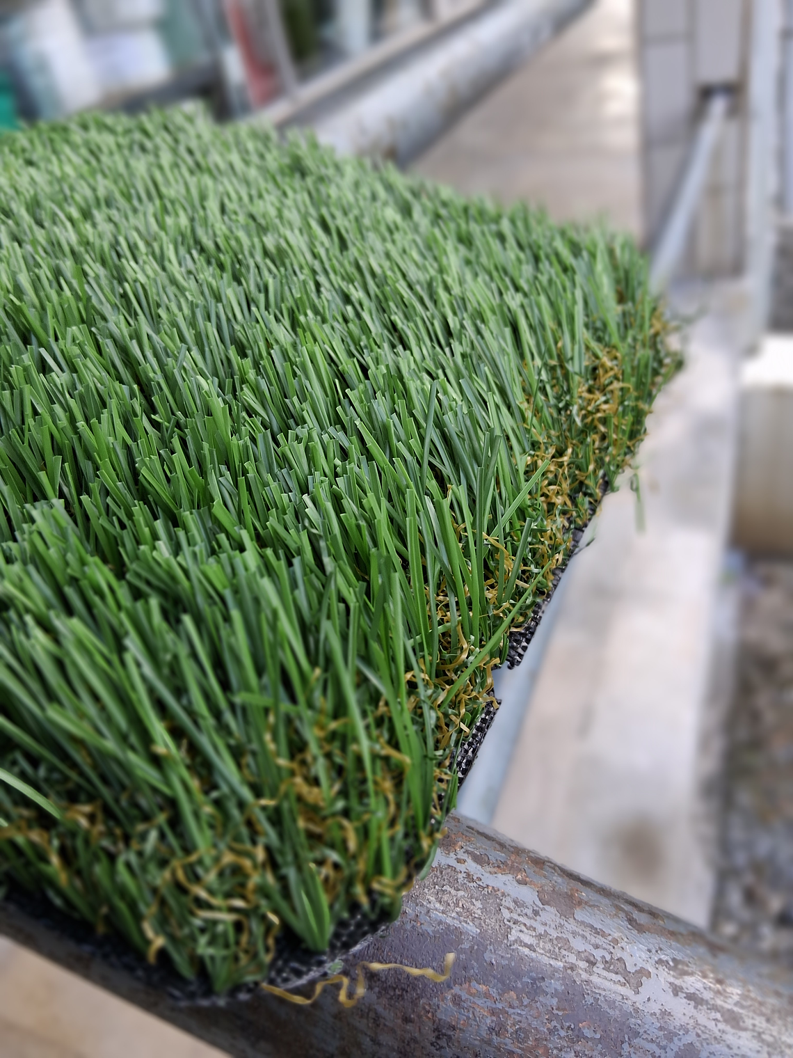 Césped artificial de alta densidad - SACORE 40 (rollo de 20 m²) 4