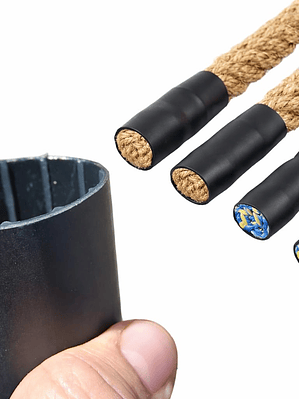 Terminação retrátil para pontas de cordas