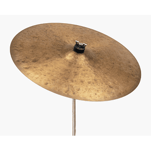 Platillo Istanbul Agop 30th Anniversary Crash 18