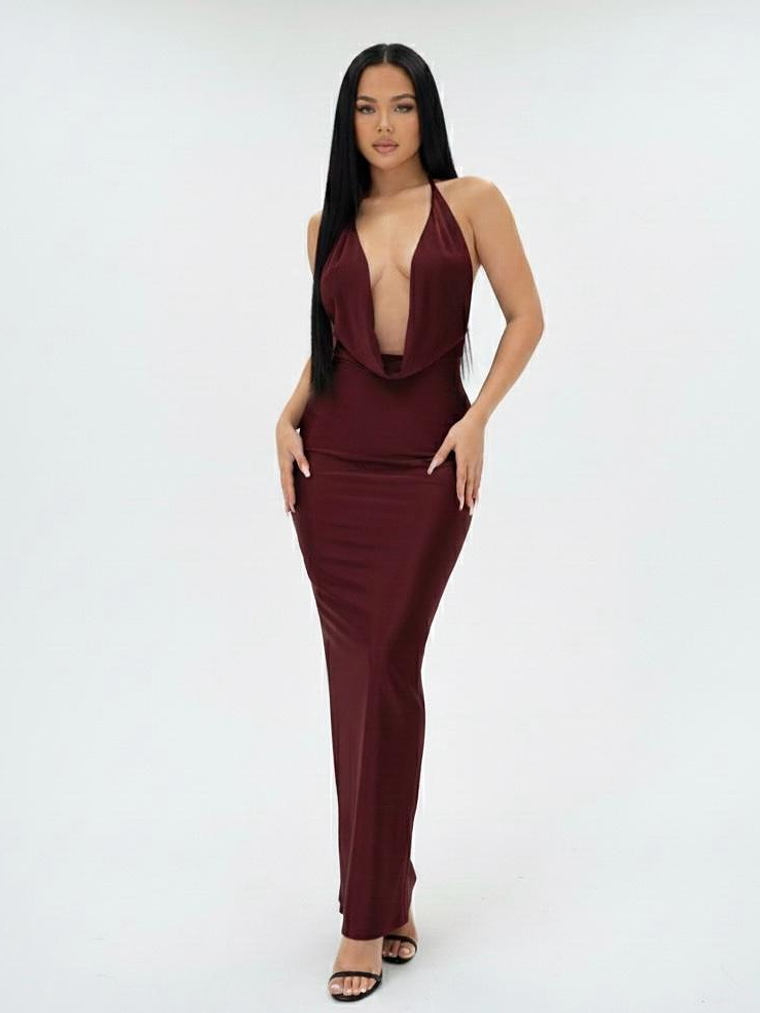 VESTIDO LARGO CEÑIDO AL CUERPO CON ESCOTE EN V PROFUNDO  1