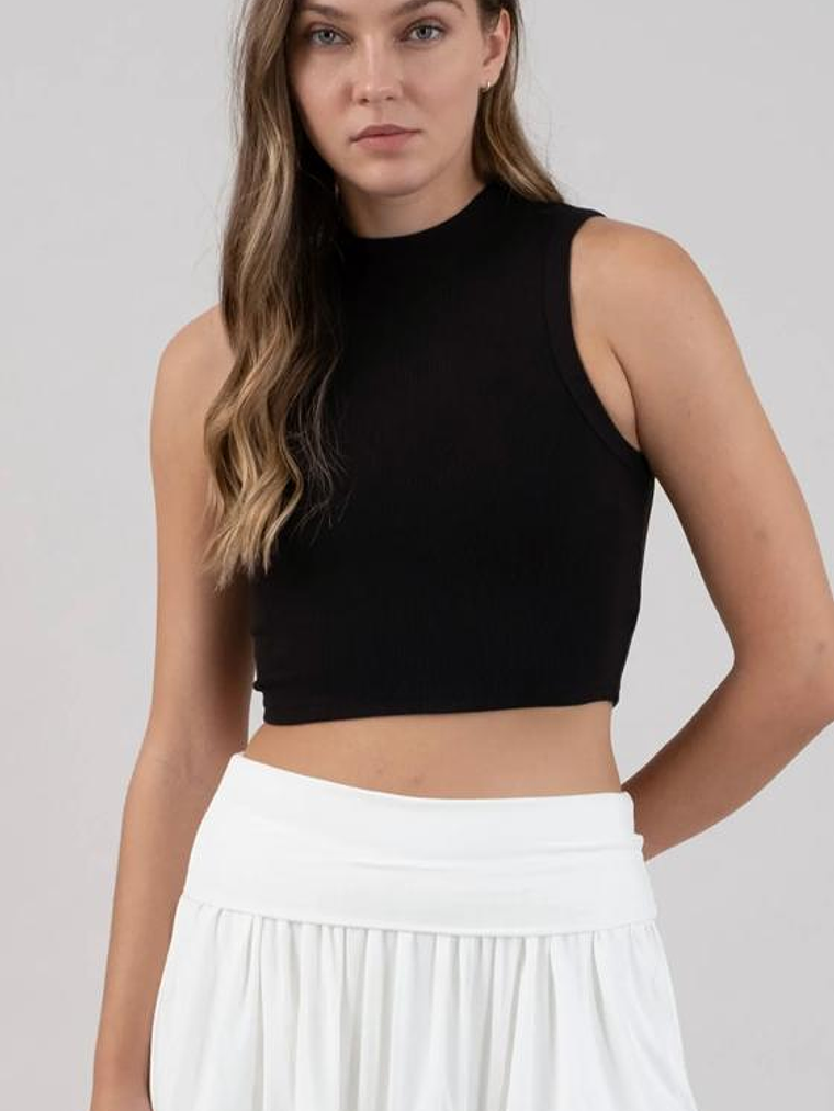 TOP DE CUELLO ALTO SIN MANGAS DE TELA ACANALADA 2