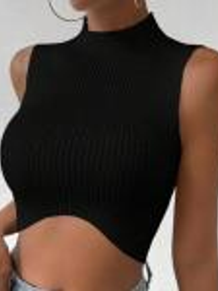 TOP CUELLO ALTO SIN MANGAS AJUSTADO AL CUERPO 1