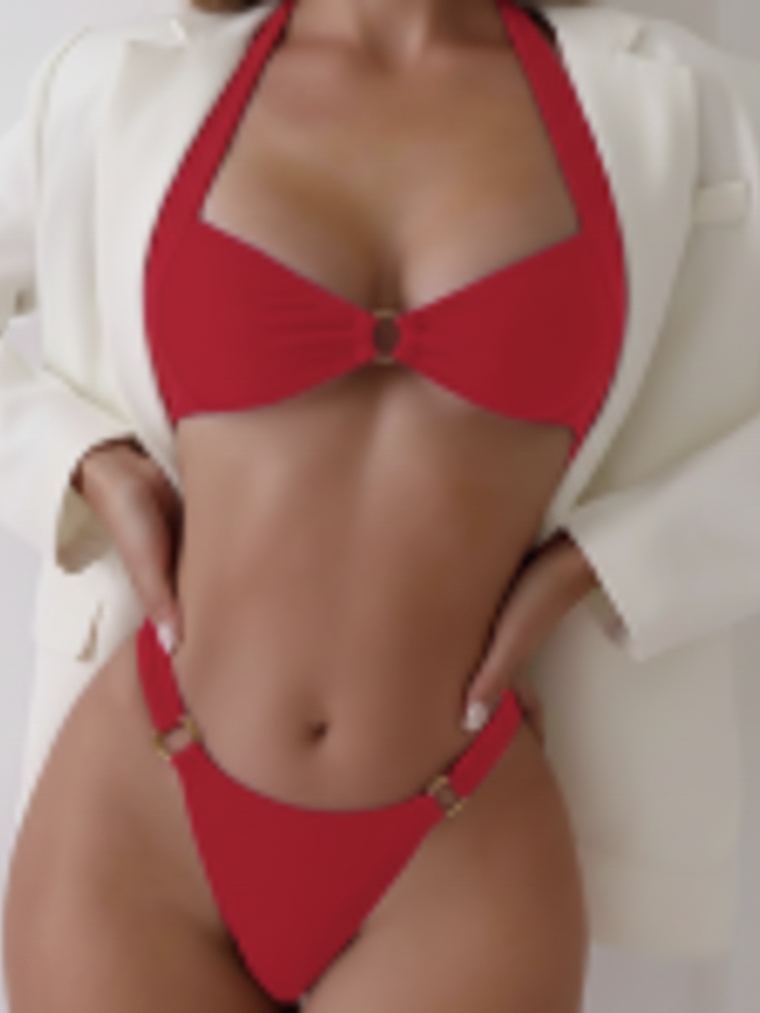 TRAJE DE BAÑO DOS PIEZAS CON ARGOLLAS DORADAS 1