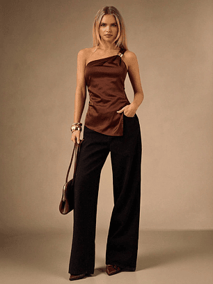  BLUSA DE HOMBROS ABIERTOS TENDENCIA 