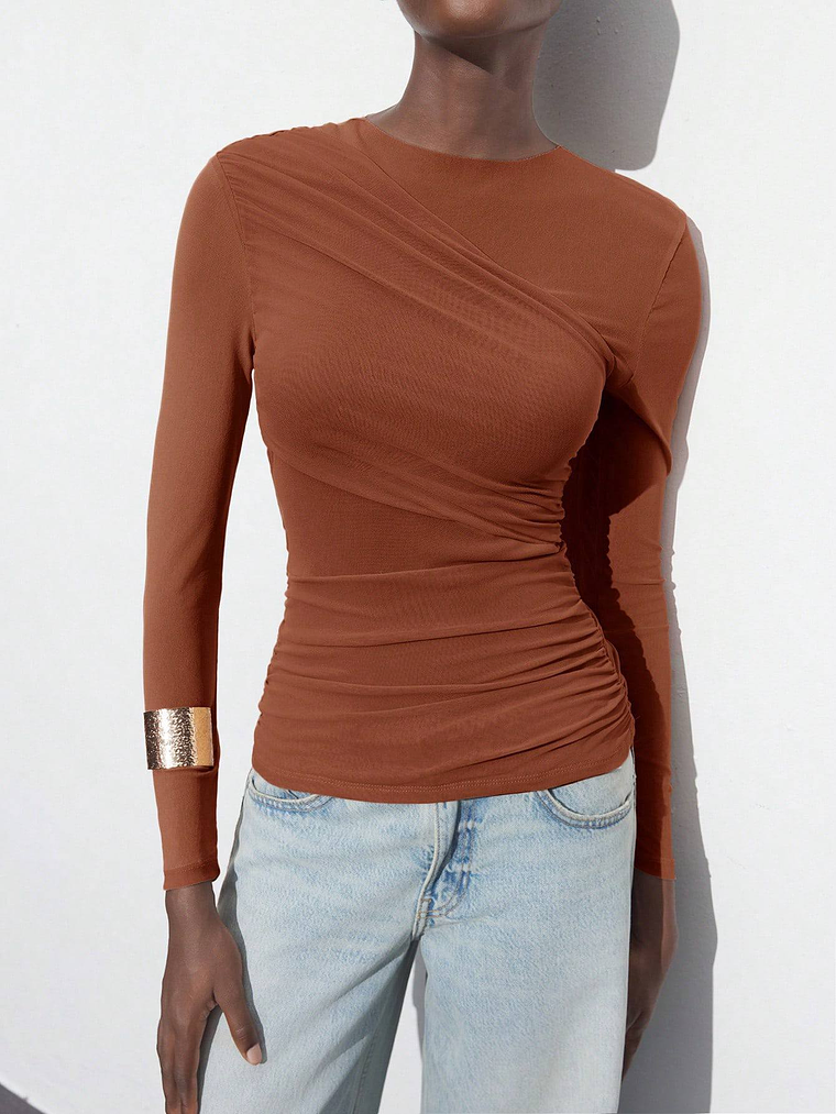 BLUSA MANGA LARGA AJUSTADA TENDENCIA  1