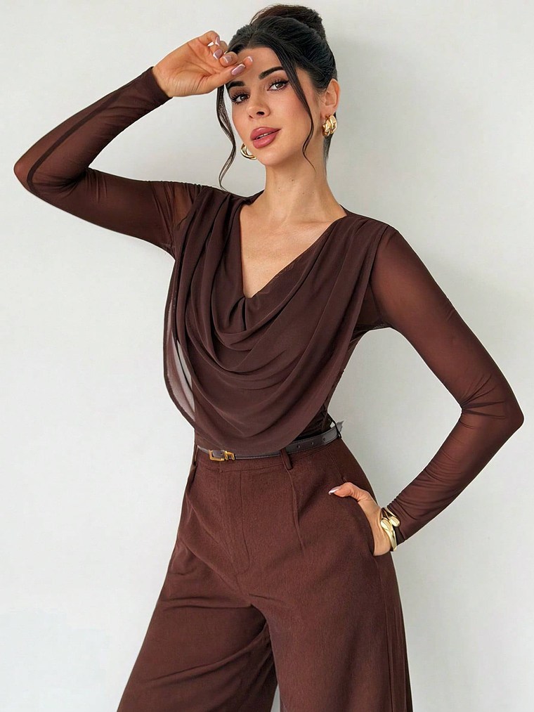 BLUSA MANGA LARGA AJUSTADA TENDENCIA  1