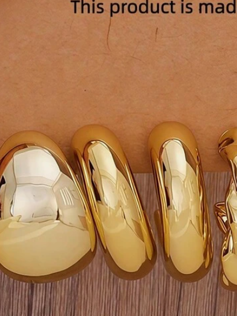 SET DE 3 PARES DE PENDIENTES MATERIAL LIVIANO 2