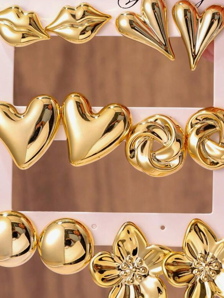 SET DE 6 PARES DE PENDIENTES DE MATERIAL LIVIANO  1