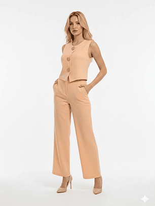 CONJUNTO DE CHALECO Y PANTALON 