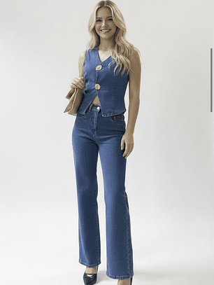 CONJUNTO DE JEANS CHALECO Y PANTALON 