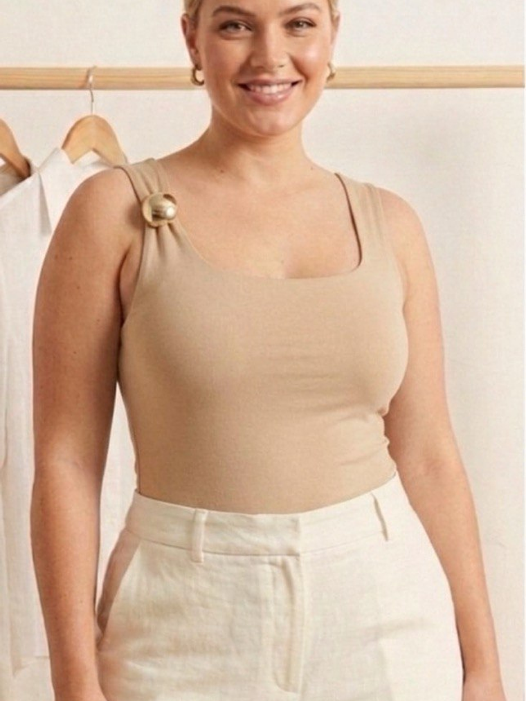 BODY TENDENCIA DE DAMA TALLA PLUS  4