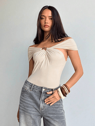 TOP DE HOMBROS DESCUBIERTOS TENDENCIA 