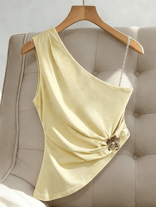 BLUSA SIN MANGAS DELICADA