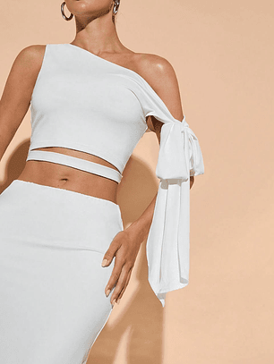 CONJUNTO DE TOP Y FALDA TENDENCIA 