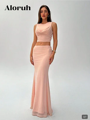CONJUNTO DE FALDA COLOR ROSA