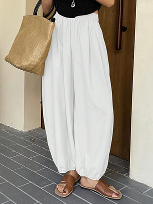 PANTALONES HOLGADOS Y CORTOS BLANCO