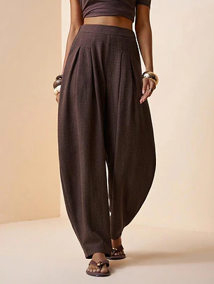 PANTALONES HOLGADO COLOR MARRON