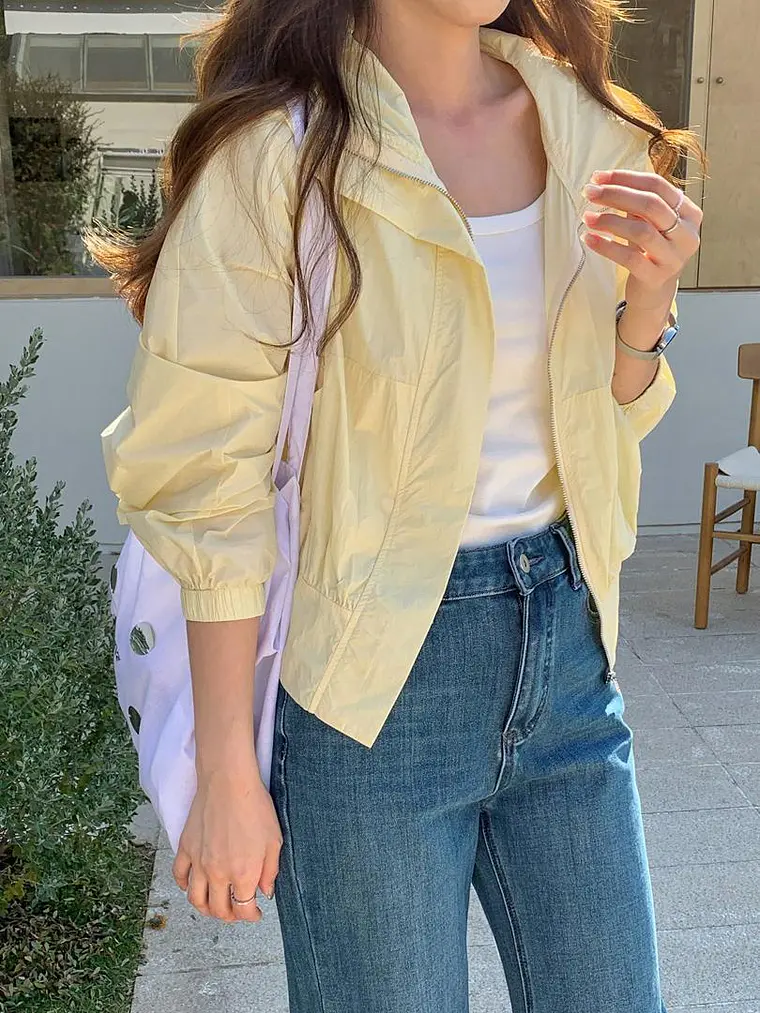 CHAQUETA MARILLA 1