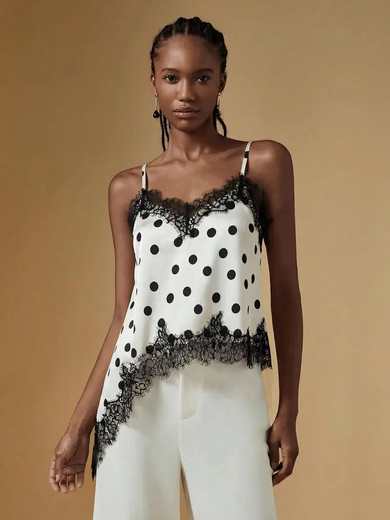 BLUSA DE LUNARES CON ENCANJE 1