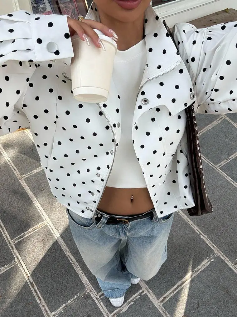 CHAQUETA DE LUNARES 1