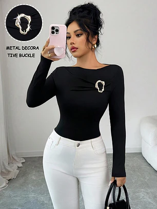 BLUSA AJUSTADA NEGRO