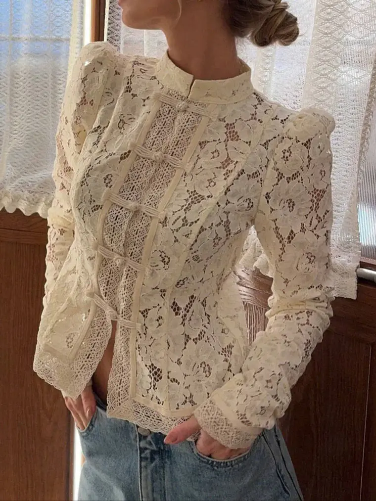 BLUSA TIPO NAPOLEON DE ENCAJE  1