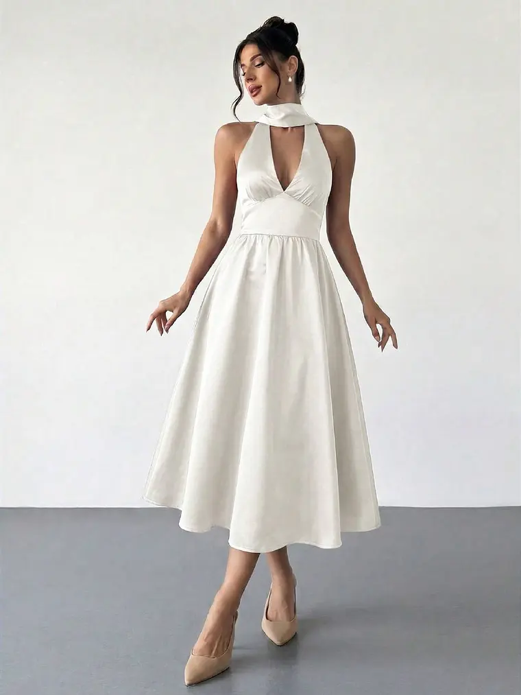 VESTIDO LARGO DE SATEN ACAMPANADO 1
