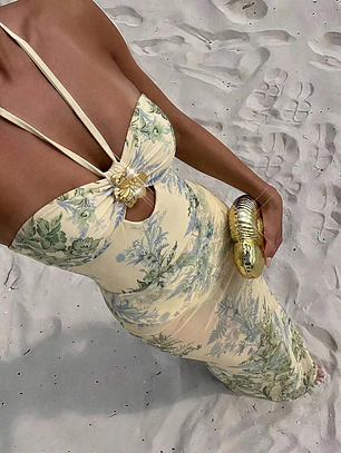 TRAJE DE BAÑO ENTERIZO CON FALDA  TENDENCIA 