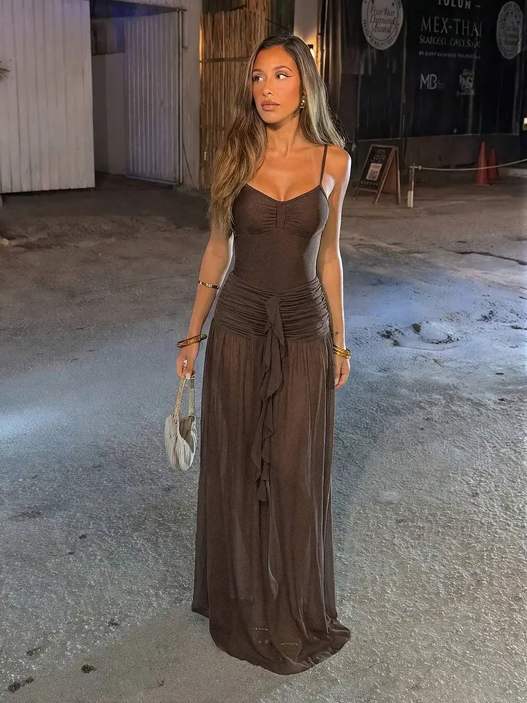 TRAJE DE BAÑO ENTERIZO CON FALDA  TENDENCIA  1