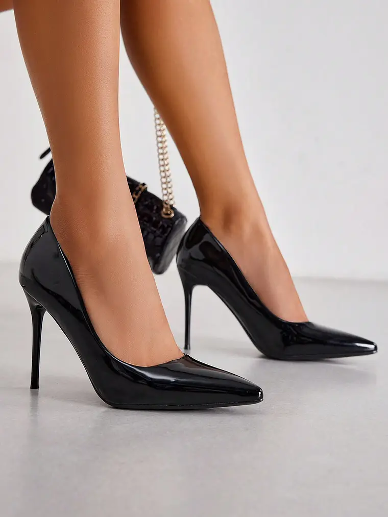 ESTILETTOS 1