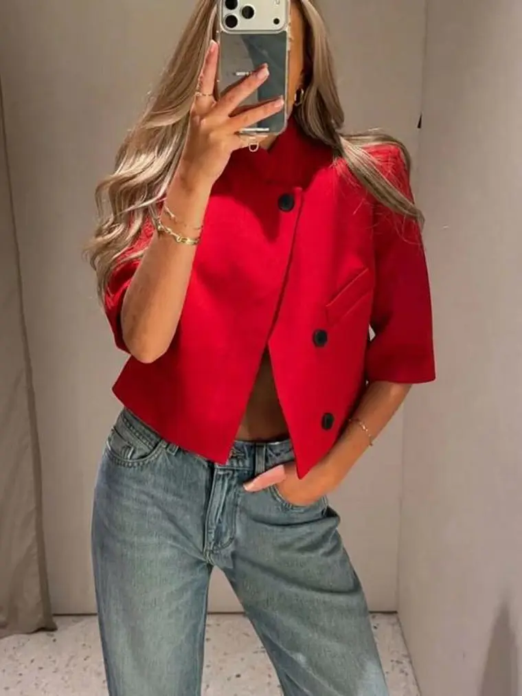 BLAZER DE ESTILO CORTO 1
