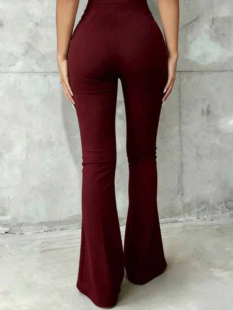 PANTALON ACAMPANADO DE TALLE ALTO 2
