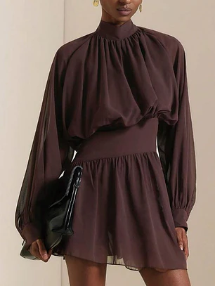 VESTIDO CORTO