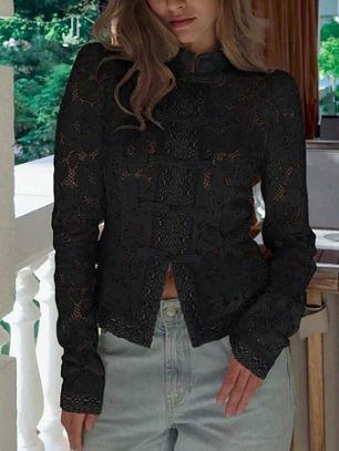 BLUSA NAPOLEON DE ENCAJE NEGRO