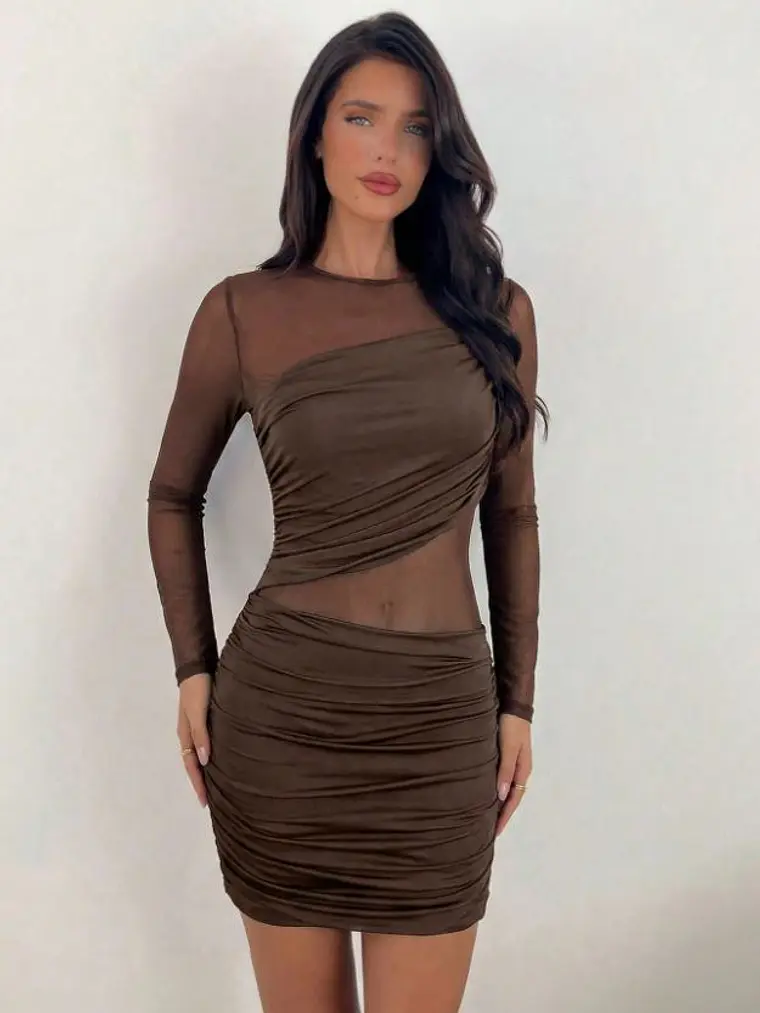 VESTIDO CORTO CON TRANSPARENCIAS 1