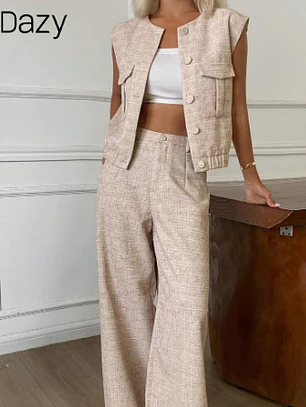 CONJUNTO DE DOS PIEZAS BEIS