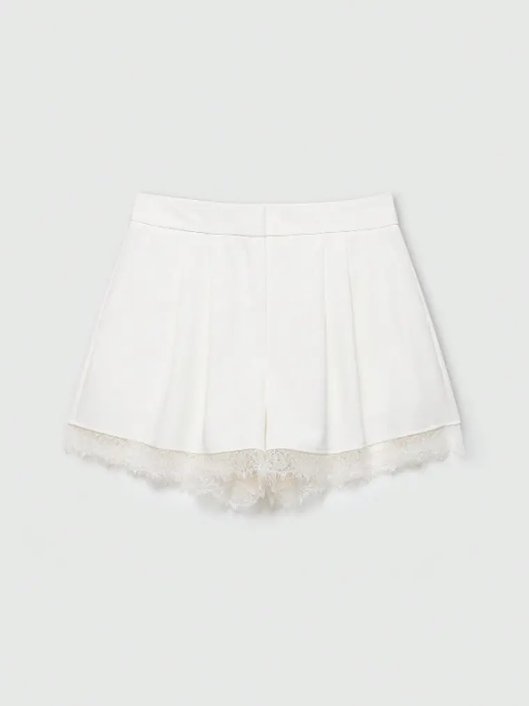 SHORT BLANCO CON ENCAJE  1