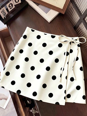 FALDA VERSATIL CON ESTAMPADO DE LUNARES
