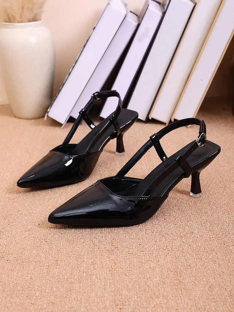 ESTILETTOS 1