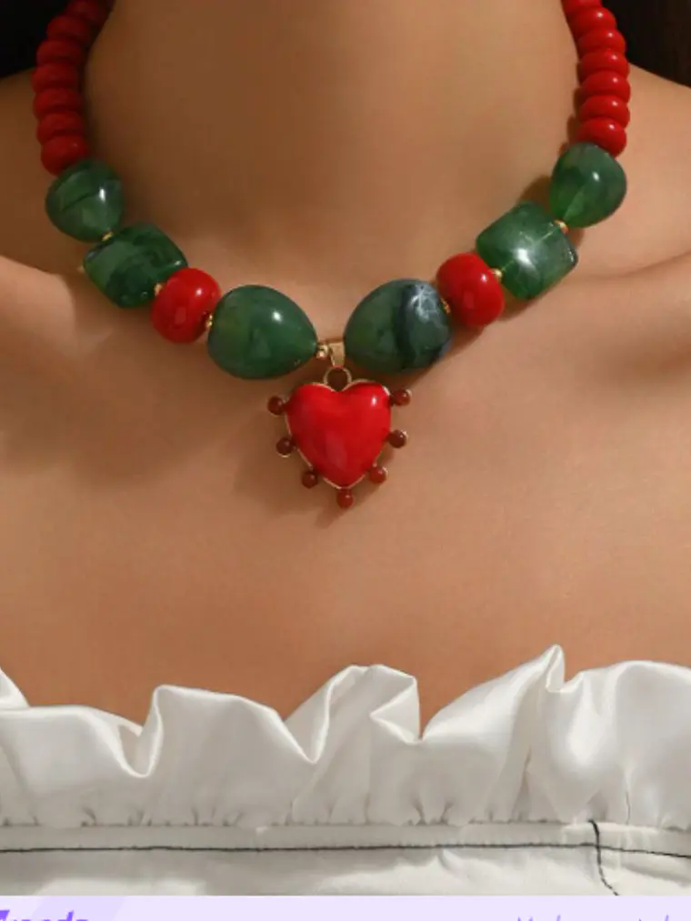 COLLAR  1