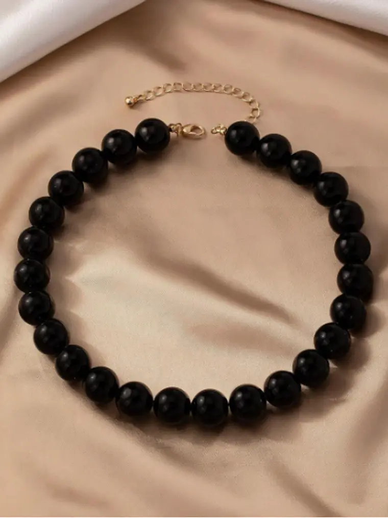 COLLAR 1
