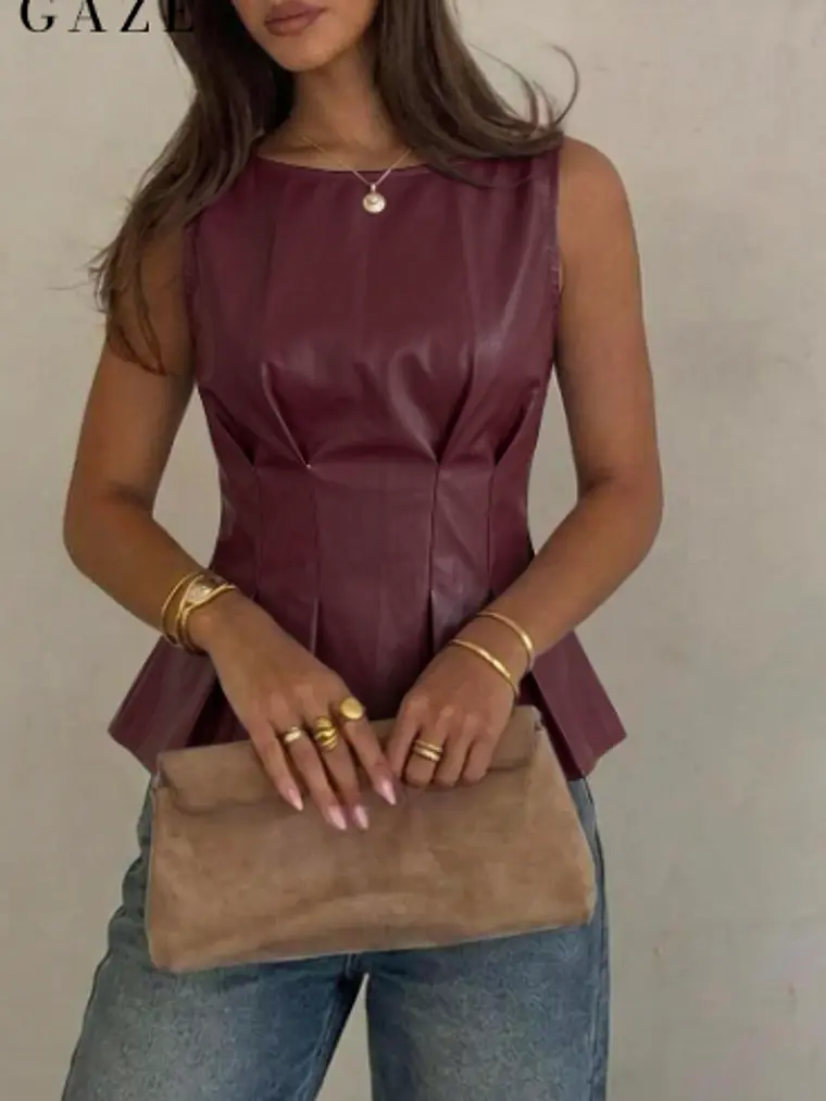 BLUSA DE CUERINA 1