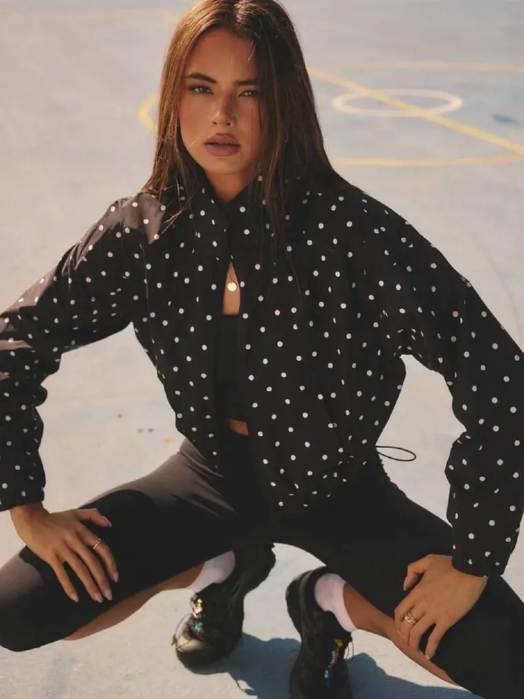 CHAQUETA DEPORTIVA TENDENCIA  1