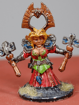 Gwyddis Dwarf Valkyrie / Mini Reaper Dungeons And Dragons