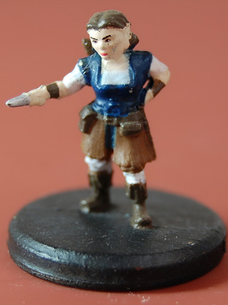 Stoutheart Halfling Female Bard + Invi Dungeons And Dragons 1
