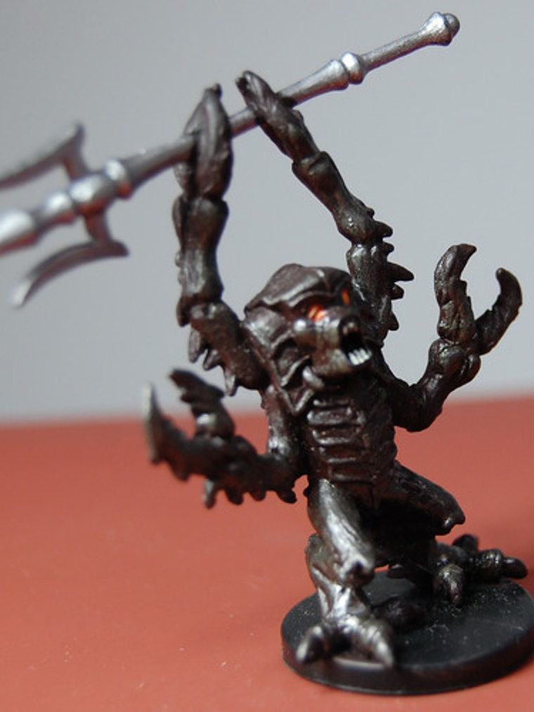 Mezzoloth #41 Blood War Miniatura Dungeons And Dragons Dnd 2